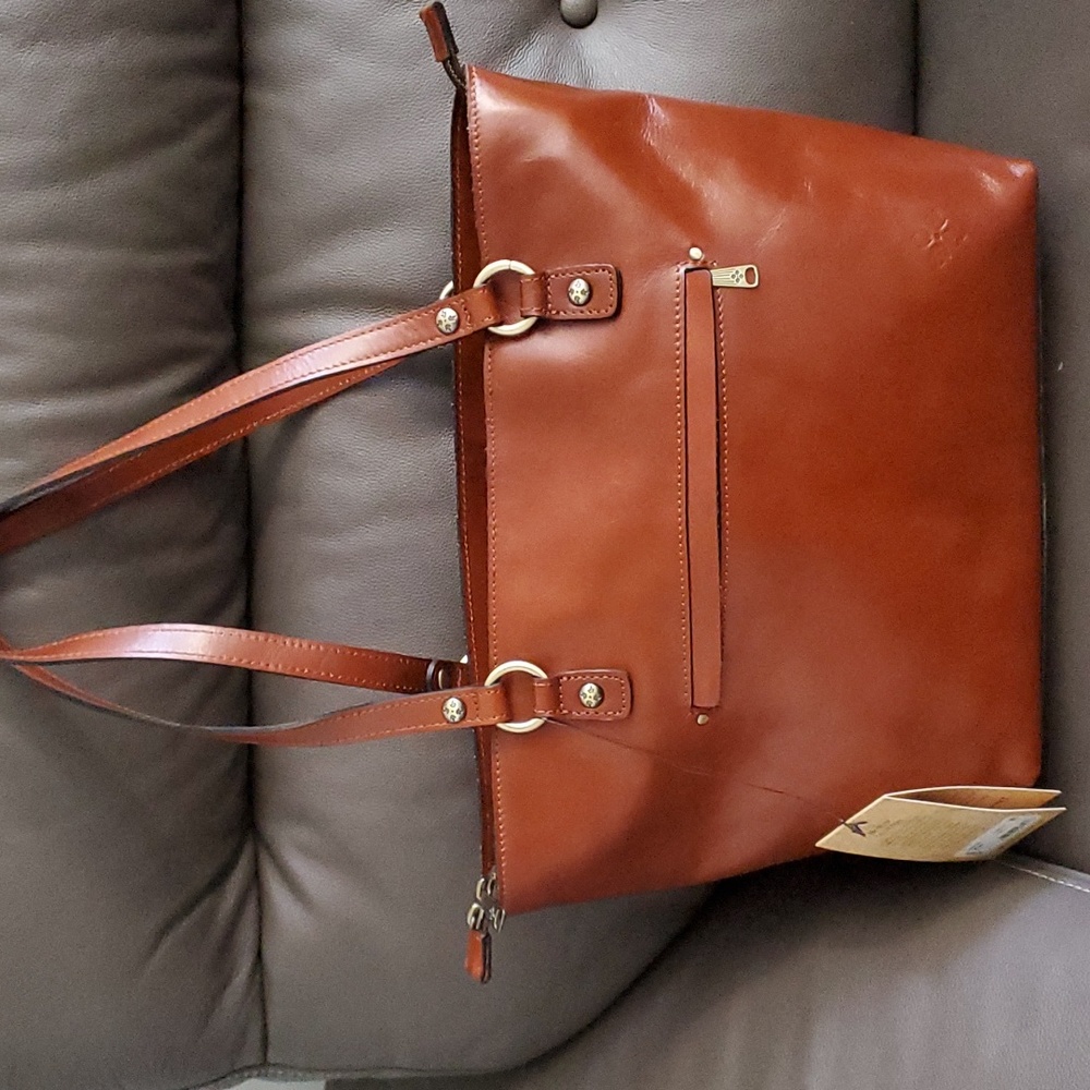 Patricia Nash Heritage Alessano